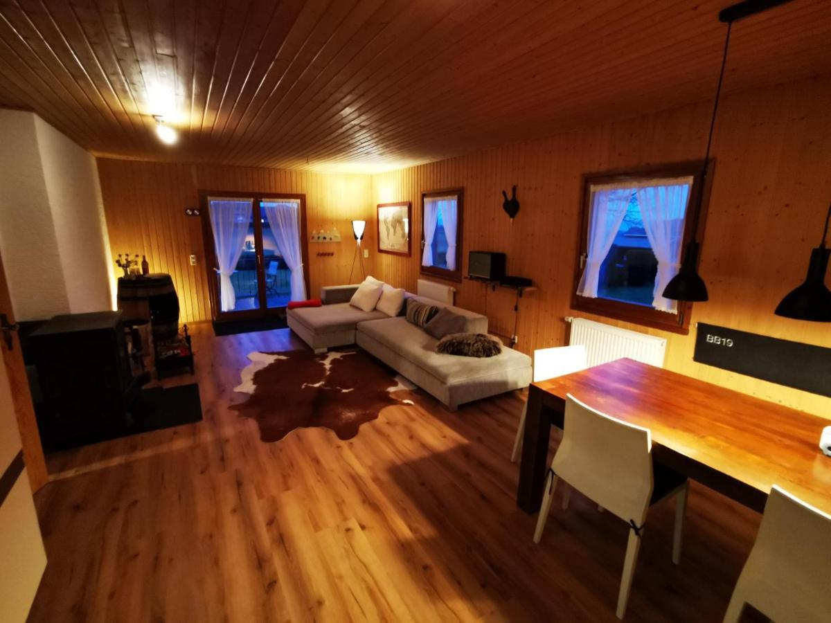 Bb19 Eifel-Ferienhaus Am Moseltal Mit Saunahaus Beuren  المظهر الخارجي الصورة